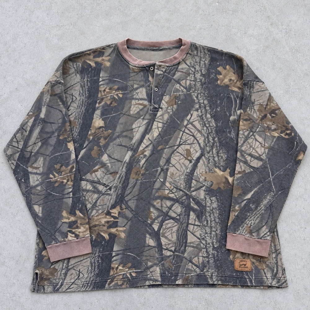 Duxbak Mens Waffle Knit Thermal Henley Real Tree Camo Long Sleeve Shirt